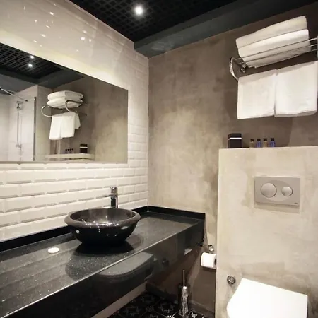 Hotel Red Stone 3*