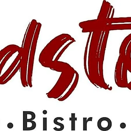 Red Stone Szálloda 3*